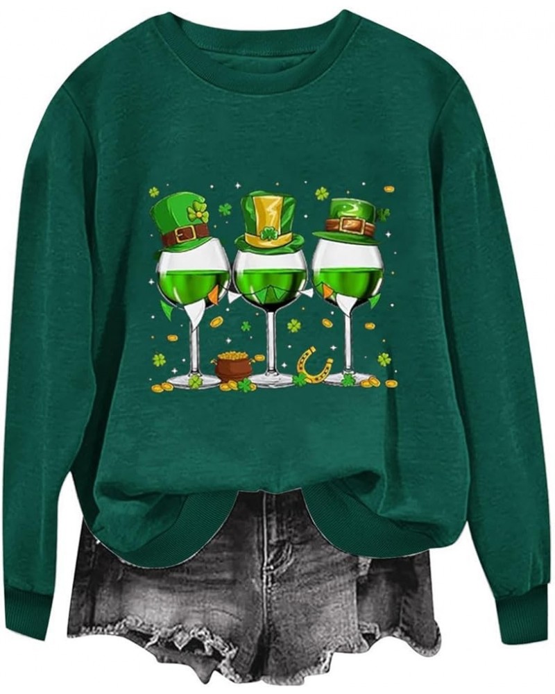 St. Patrick's Day Sweatshirt for Women Long Sleeve Casual Loose Pullover Tops Trendy Blouses Clover Graphic Shirts T19green L...