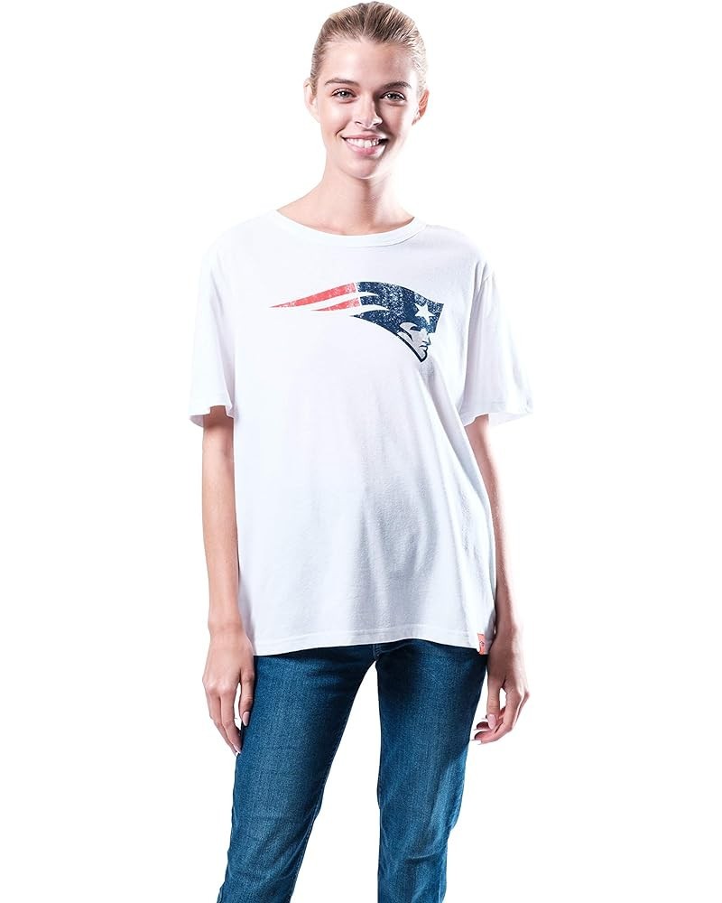 Women's NFL Super Soft Distressed Graphics Vintage T-Shirt New England Patriots White $13.99 T-Shirts