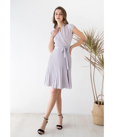 Women's Black Bowknot Pleated Sleeveless Wrapped Knit Midi Dress Lavender $19.76 Dresses